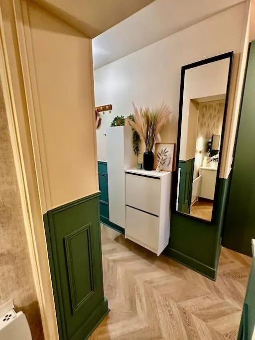 Luxe Paris